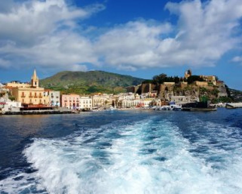 12624_Italy_Lipari_01