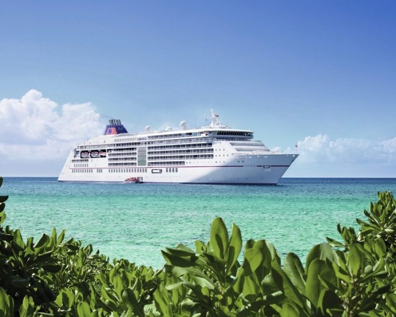 Europa-2-beste-cruiseschip-ter-wereld-EUROPA2_Moorea2-groot-1-1-e1741969350798