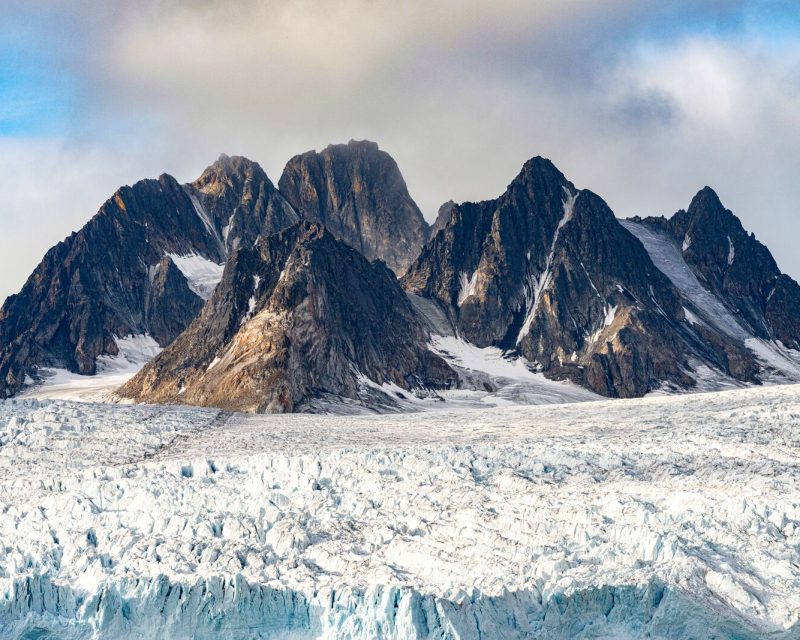 Low Resolution-59_SVALBARD_NORVEGE_MONACOBREEN_C_Charcot©StudioPONANT-Ophelie-Bleunven